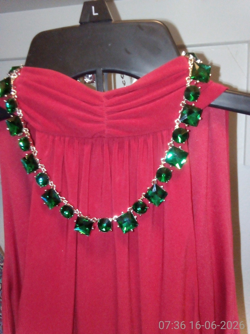 Emerald Green Crystal Statement Necklace - Unknown Brand